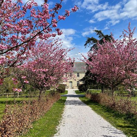 Chateau De Monfréville Buitenkant foto